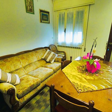 Casa Vacanze La Bassa Porto Viro Esterno foto